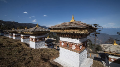 Phuentsholing 2N - Thimphu 2N - Wangdue or Punakha 2N - Bumthang 2N – Paro 1N