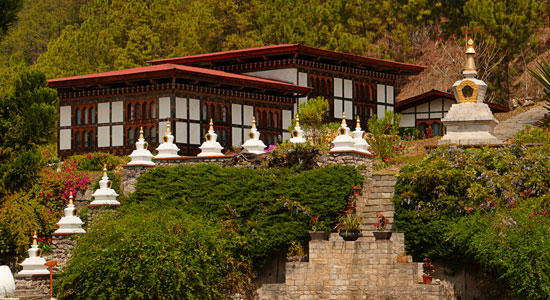 Khamsum Yulley Namgyal Chorten: